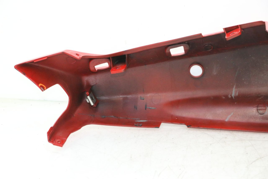 photo de REAR LEFT PANEL KAWASAKI ZX-6R ZX6R 600 (1995 - 1997) - Fixing points details