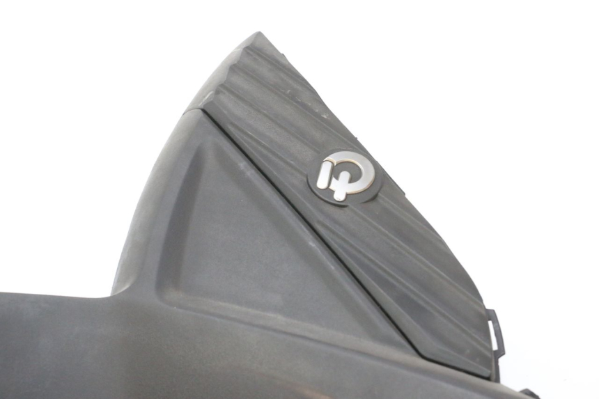 photo de RIGHT FRONT FAIRING QUADRO 4 4D 350 (2015 - 2018) - Alternative angle