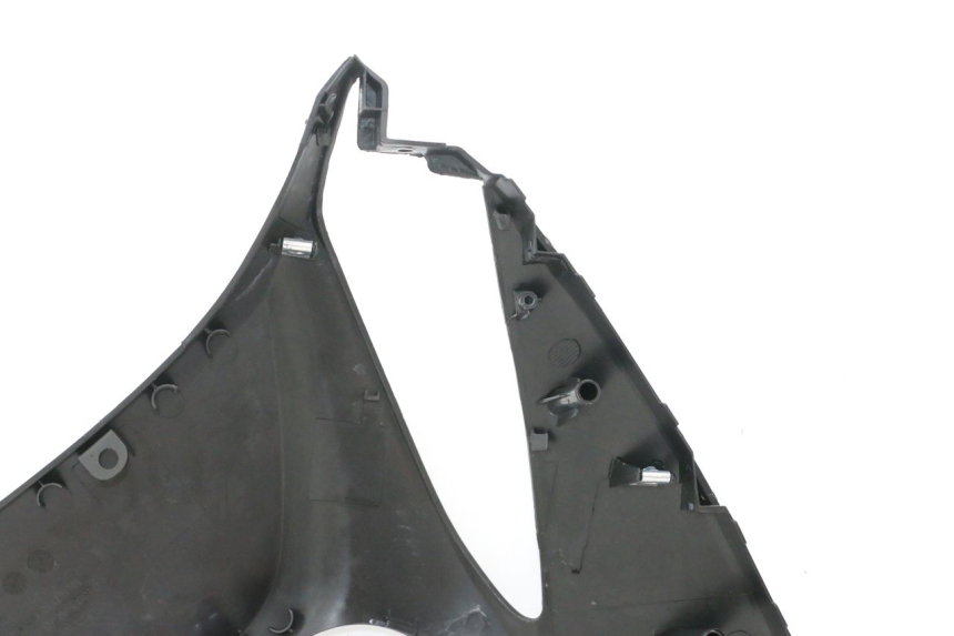 photo de RIGHT FRONT SIDE PANEL KYMCO AGILITY 16+ 4T 50 (2018 - 2023) - Distinctive features