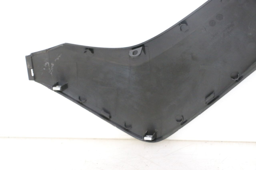 photo de RIGHT FRONT SIDE PANEL KYMCO AGILITY 16+ 4T 50 (2018 - 2023) - Markings and original references