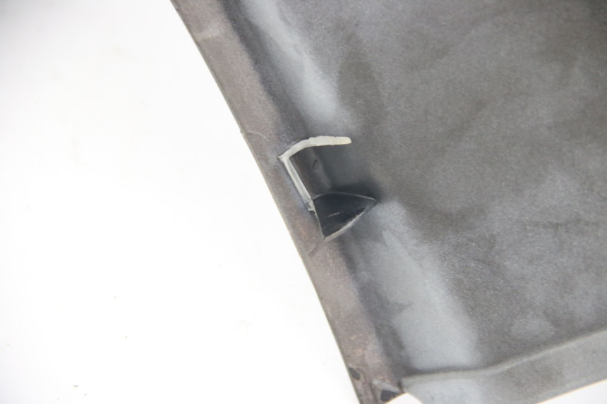 photo de RIGHT FRONT SIDE PANEL APRILIA ATLANTIC 500 (2002 - 2003) - Alternative angle