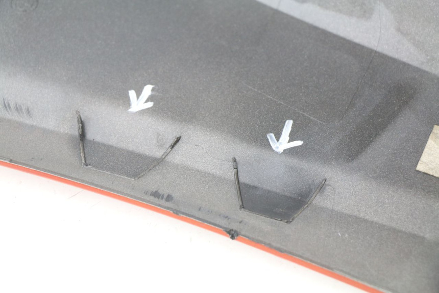 photo de RIGHT FRONT FAIRING BMW C SPORT 650 (2015 - 2021) - Technical close-up