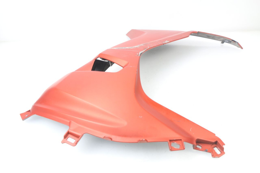 photo de RIGHT FRONT FAIRING BMW C SPORT 650 (2015 - 2021) - Fixing points details