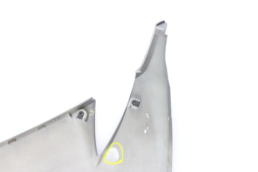 photo de RIGHT FRONT FAIRING PEUGEOT CITYSTAR 2T 50 (2018 - 2021) - Focus on structure