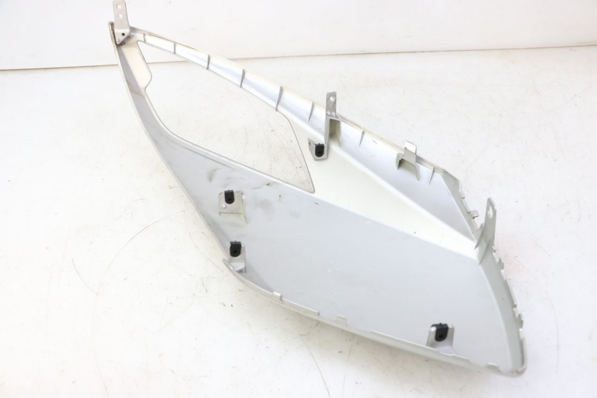 photo de RIGHT FRONT SIDE PANEL PEUGEOT CITYSTAR 50 (2013 - 2017) - Alternative perspective