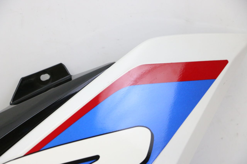 photo de RIGHT FRONT FAIRING BMW G310 R 310 (2016 - 2020) - Supplementary product photo