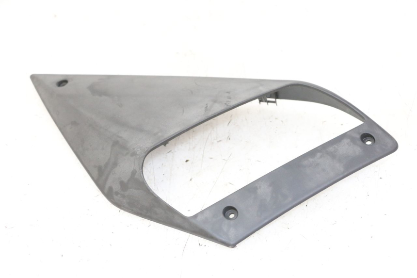photo de RIGHT FRONT FAIRING GILERA NEXUS 300 (2008 - 2013) - Main view