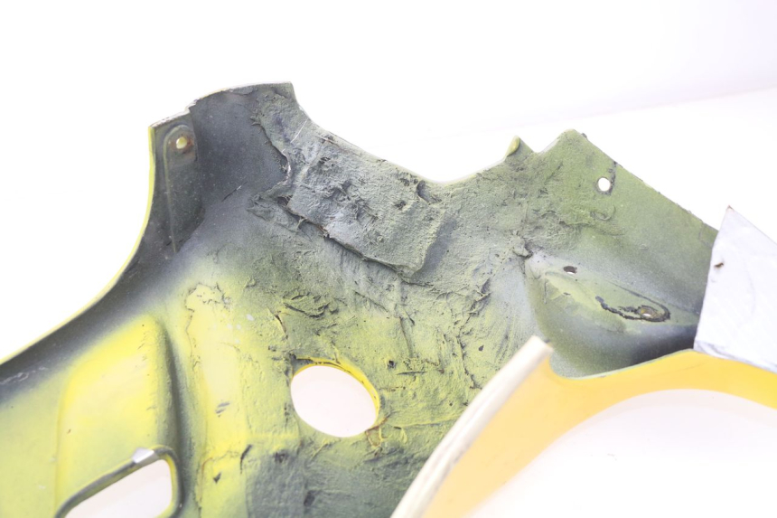 photo de RIGHT FRONT FAIRING SUZUKI GSXF GSX F 600 (1988 - 1997) - Zoom on usage condition