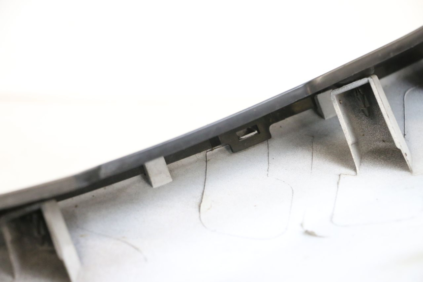 photo de RIGHT FRONT FAIRING SUZUKI GSXR GSX-R 1000 (2003 - 2004) - Surface and material condition