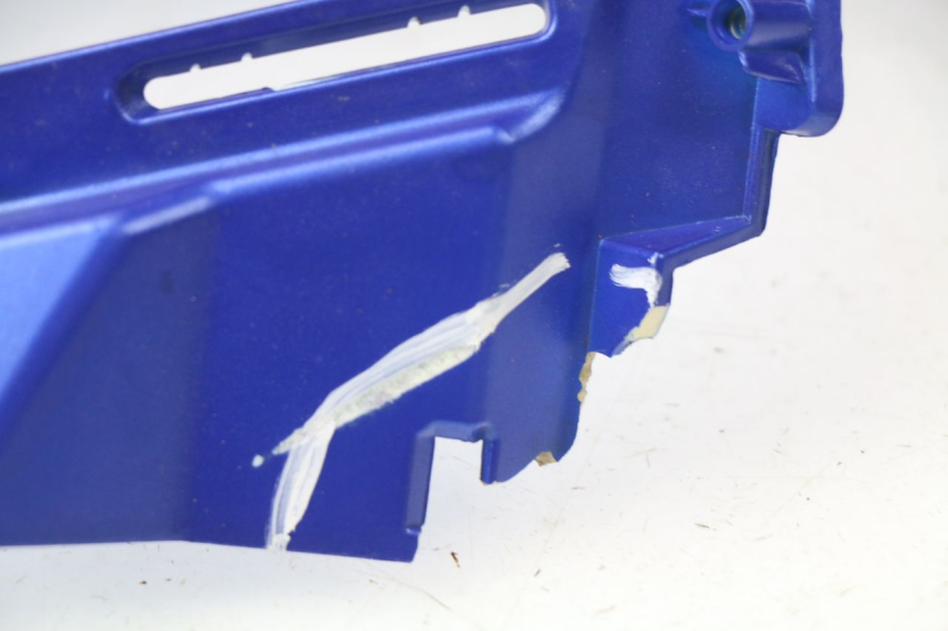 photo de RIGHT FRONT FAIRING PEUGEOT JET FORCE CARBU 50 (2003 - 2016) - Additional view of the item