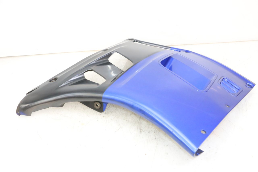 photo de RIGHT FRONT FAIRING KAWASAKI GTR 1000 (1994 - 2004) - Zoom on usage condition