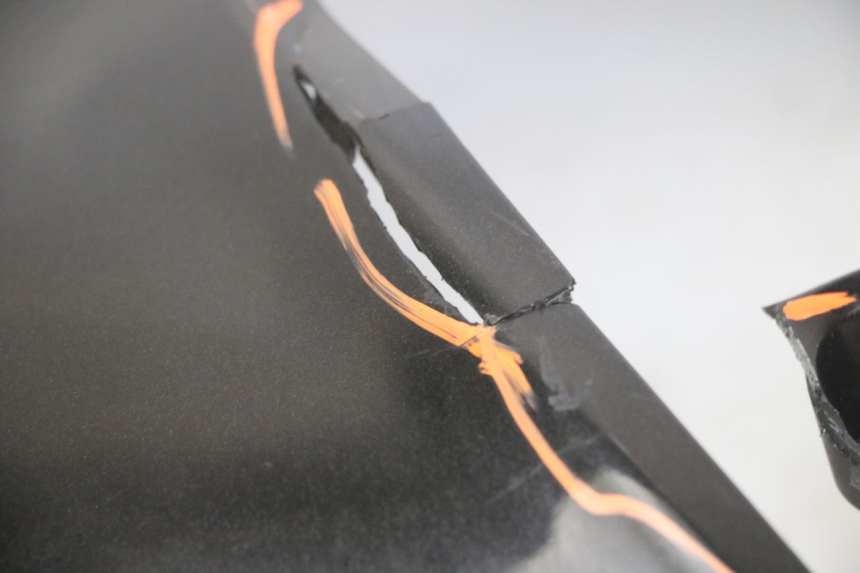 photo de RIGHT FRONT FAIRING HONDA NTV DEAUVILLE ABS 700 (2007 - 2016) - Detailed visual inspection