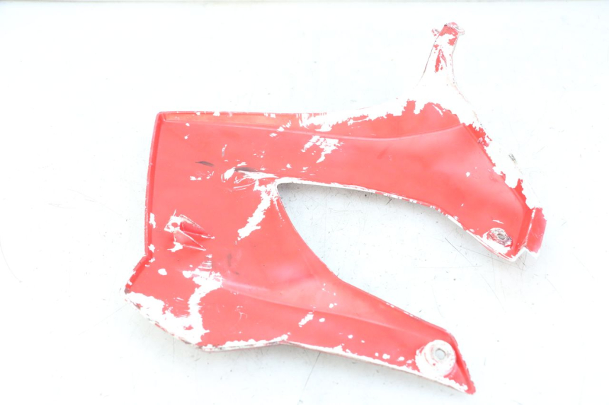 photo de RIGHT FRONT SIDE PANEL DERBI SENDA SM X-TREME 50 (2006 - 2010) - Technical close-up