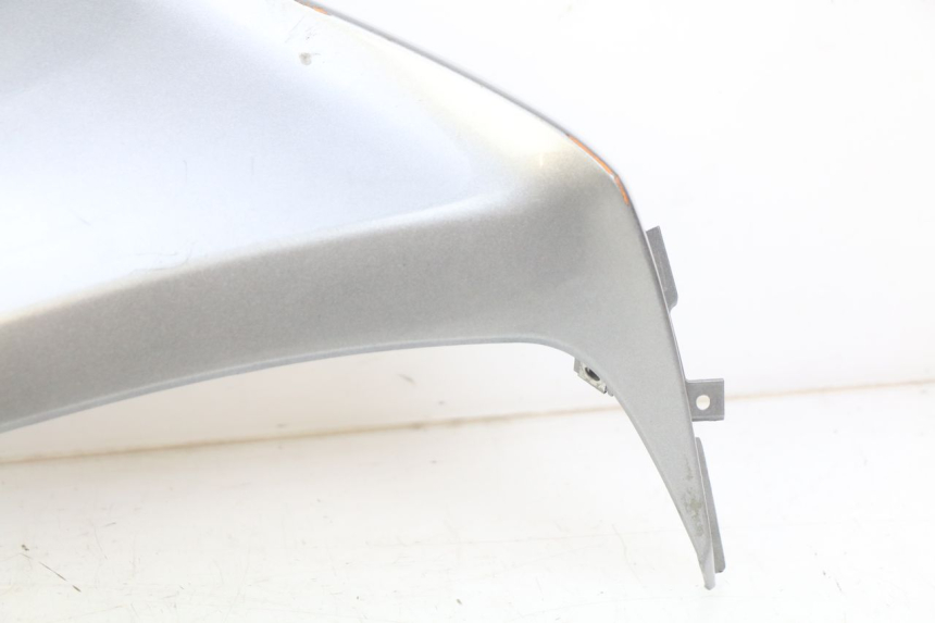 photo de RIGHT FRONT SIDE PANEL HONDA VISION NSC R 50 (2013 - 2015) - Surface and material condition