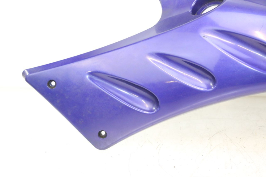 photo de RIGHT FRONT FAIRING YAMAHA WAVE RUNNER GP R 1200 (2000 - 2003) - Supplementary product photo