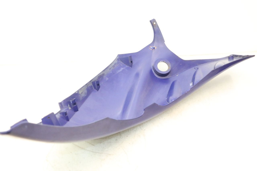 photo de RIGHT FRONT FAIRING YAMAHA WAVE RUNNER GP R 1200 (2000 - 2003) - Surface and material condition