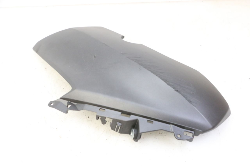 photo de RIGHT FRONT FAIRING YAMAHA XMAX X-MAX 125 (2021 - 2025) - Surface and material condition