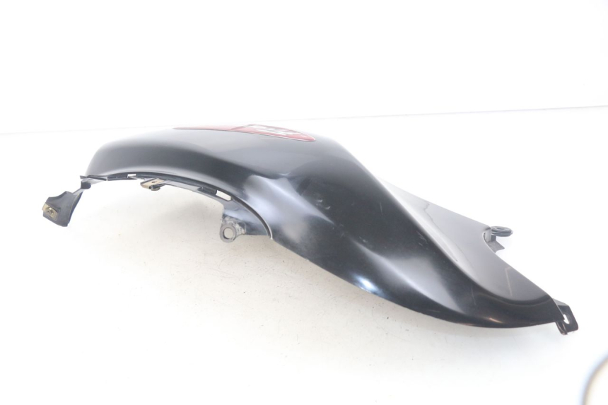 photo de RIGHT FRONT SIDE PANEL SUZUKI XF FREEWIND 650 (1997 - 2003) - Fixing points details