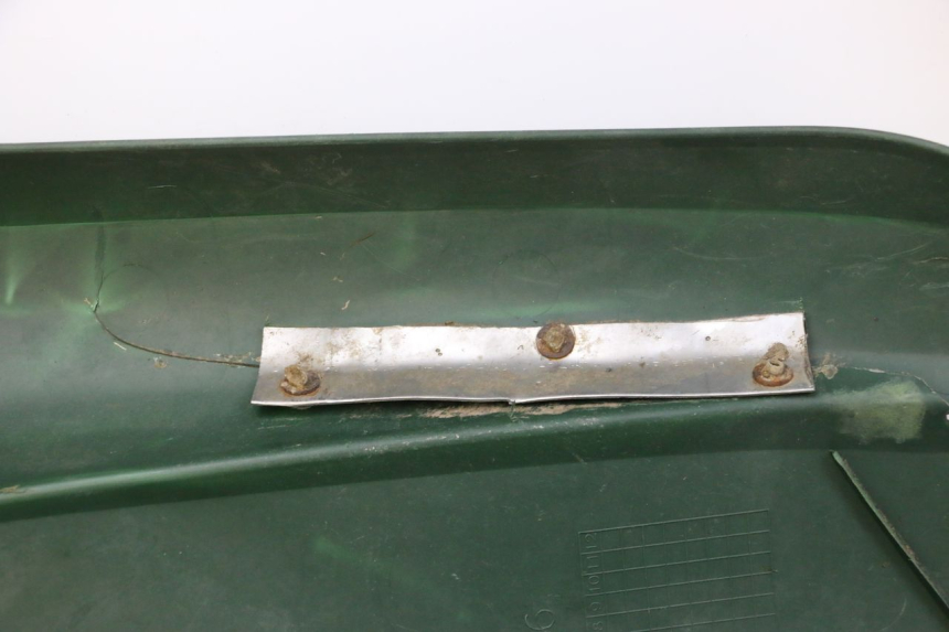 photo de RIGHT FRONT FAIRING YAMAHA YFM GRIZZLY 550 (2008 - 2015) - Surface and material condition