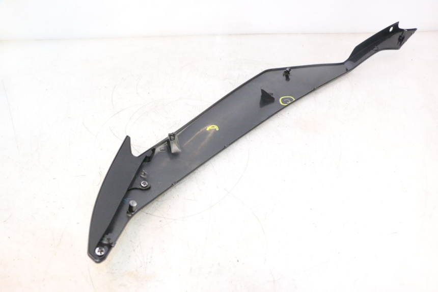 photo de RIGHT FRONT FAIRING YAMAHA YZF R6 600 (2008 - 2009) - Additional view of the item