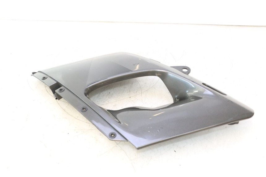 photo de RIGHT FRONT FAIRING KAWASAKI ZZR 600 (1995 - 2004) - Fixing points details
