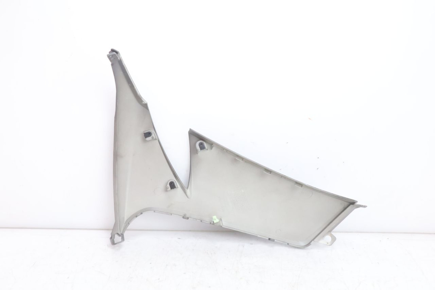 photo de LEFT FRONT FAIRING PEUGEOT CITYSTAR 2T 50 (2018 - 2021) - Technical close-up