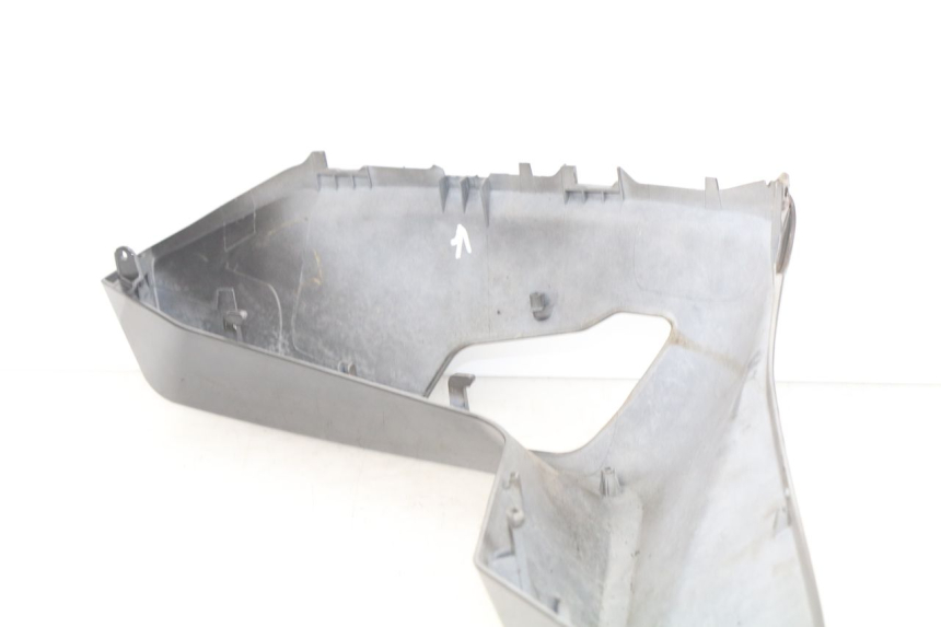 photo de LEFT FRONT FAIRING RIDE CLASSIC 2T 50 (2014 - 2022) - Fixing points details