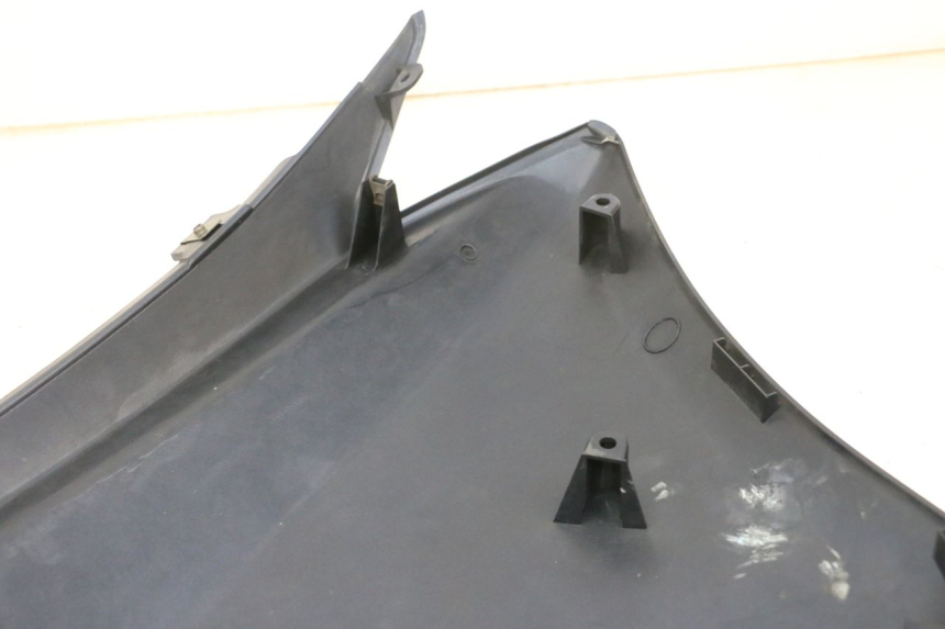 photo de LEFT FRONT FAIRING SUZUKI DL V STROM 1000 (2002 - 2007) - Technical close-up