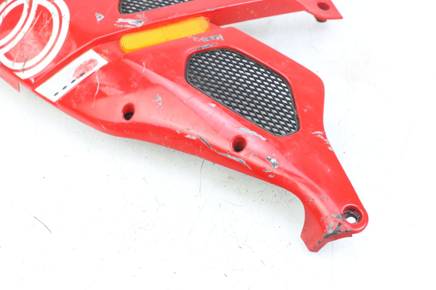 photo de LEFT FRONT SIDE PANEL GILERA DNA 50 (2000 - 2007) - Technical close-up