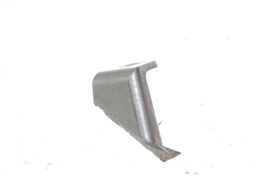 photo de LEFT FRONT SIDE PANEL KAWASAKI ER-6 ER6 F ABS 650 (2012 - 2016) - Fixing points details