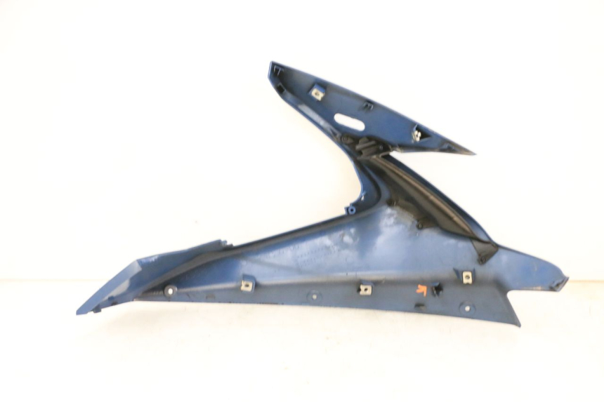 photo de LEFT FRONT FAIRING YAMAHA FJR ABS 1300 (2006 - 2012) - Zoom on usage condition