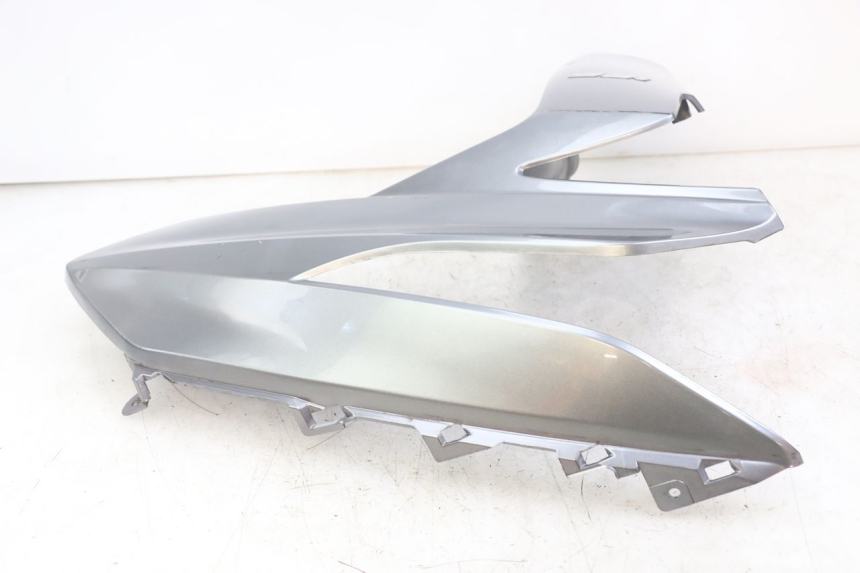 photo de LEFT FRONT FAIRING KYMCO X-TOWN XTOWN 125 (2016 - 2021) - Focus on structure