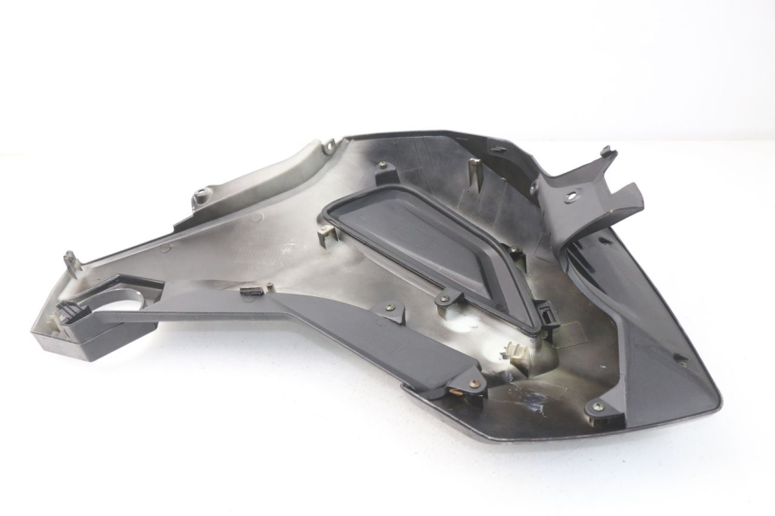 photo de LEFT FRONT FAIRING YAMASAKI MSX 50 (2013 - 2022) - Fixing points details