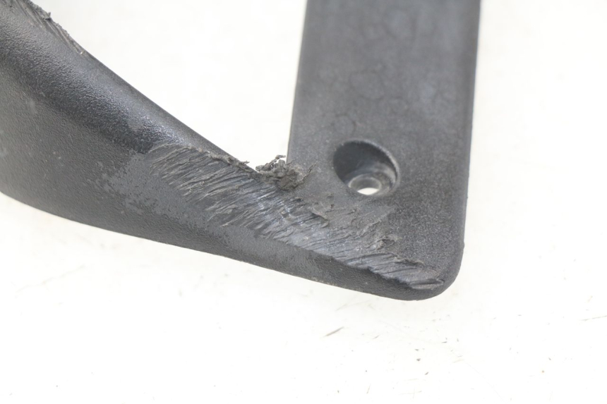 photo de LEFT FRONT FAIRING GILERA NEXUS 125 (2009 - 2013) - Alternative perspective