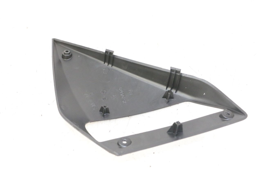 photo de LEFT FRONT FAIRING GILERA NEXUS 125 (2009 - 2013) - Component detail