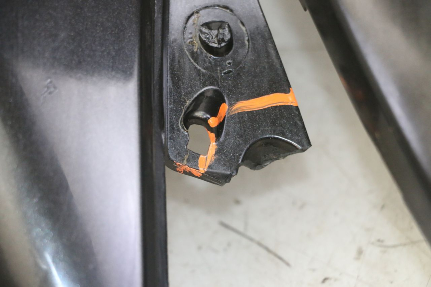 photo de LEFT FRONT FAIRING HONDA NTV DEAUVILLE ABS 700 (2007 - 2016) - Spare part profile view