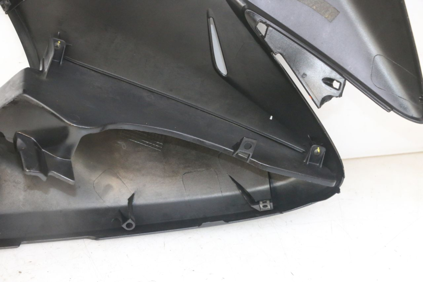 photo de LEFT FRONT FAIRING HONDA NTV DEAUVILLE ABS 700 (2007 - 2016) - Surface and material condition