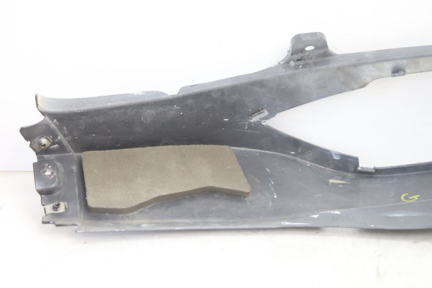 photo de LEFT FRONT FAIRING CAN-AM SPYDER RS 1000 (2008 - 2012) - Surface and material condition