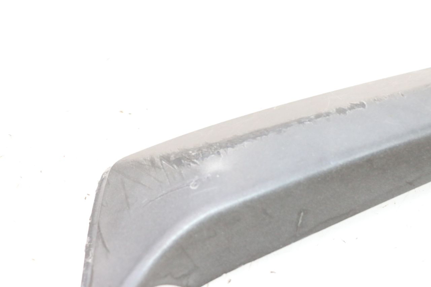 photo de LEFT FRONT FAIRING APRILIA SR MOTARD 50 (2012 - 2018) - Component detail