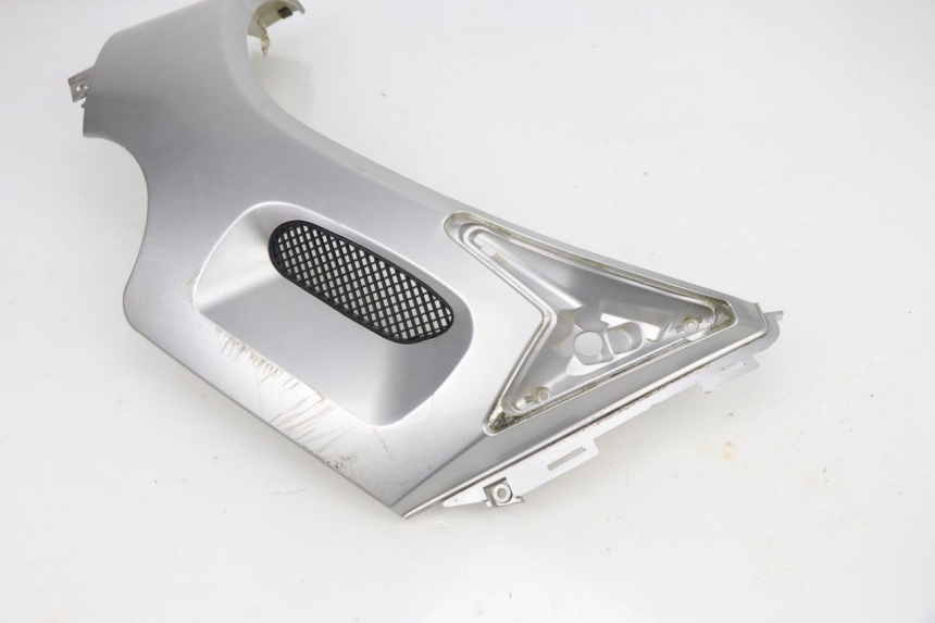 photo de LEFT FRONT FAIRING PEUGEOT SUM UP 125 (2008 - 2013) - Markings and original references