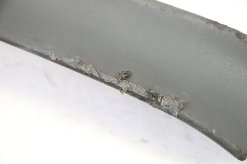 photo de LEFT FRONT FAIRING PIAGGIO SUPER LX 125 (2000 - 2003) - Alternative perspective