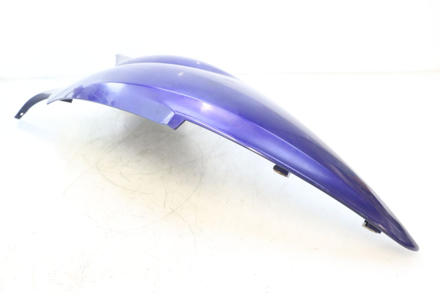 photo de LEFT FRONT FAIRING YAMAHA WAVE RUNNER GP R 1200 (2000 - 2003) - Focus on structure