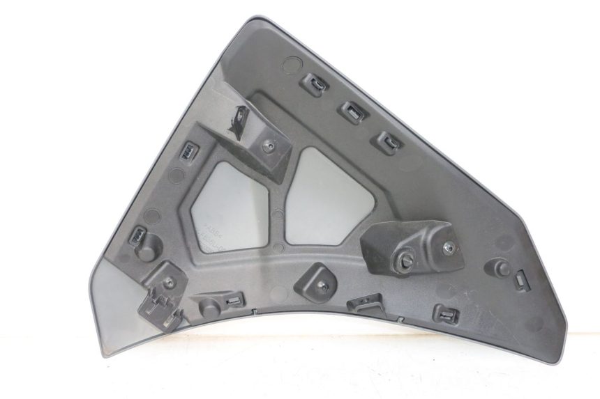 photo de LEFT FRONT FAIRING YAMAHA TRACER 7 700 (2020 - 2024) - Technical close-up