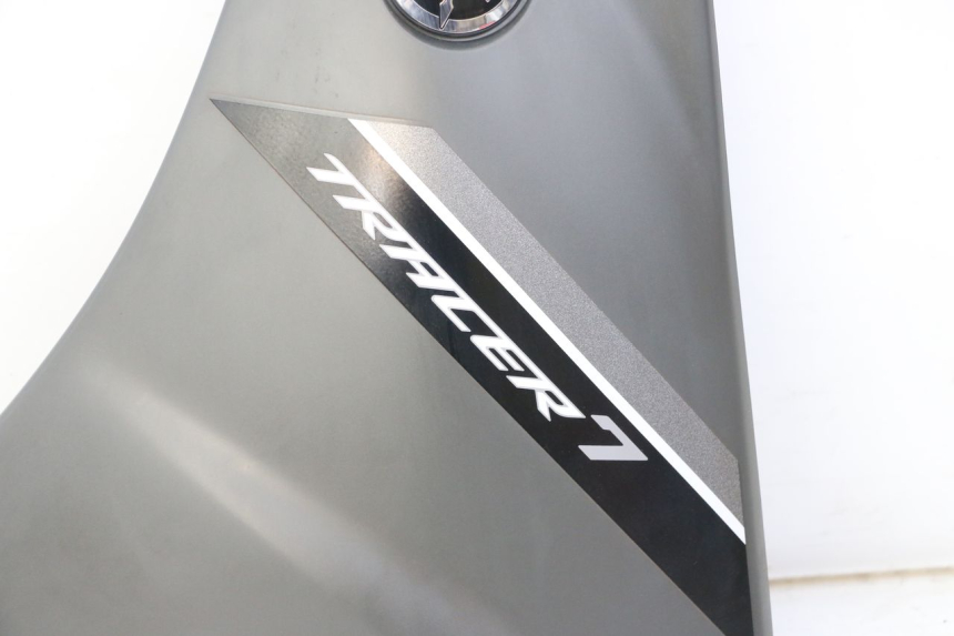 photo de LEFT FRONT FAIRING YAMAHA TRACER 7 700 (2020 - 2024) - Markings and original references