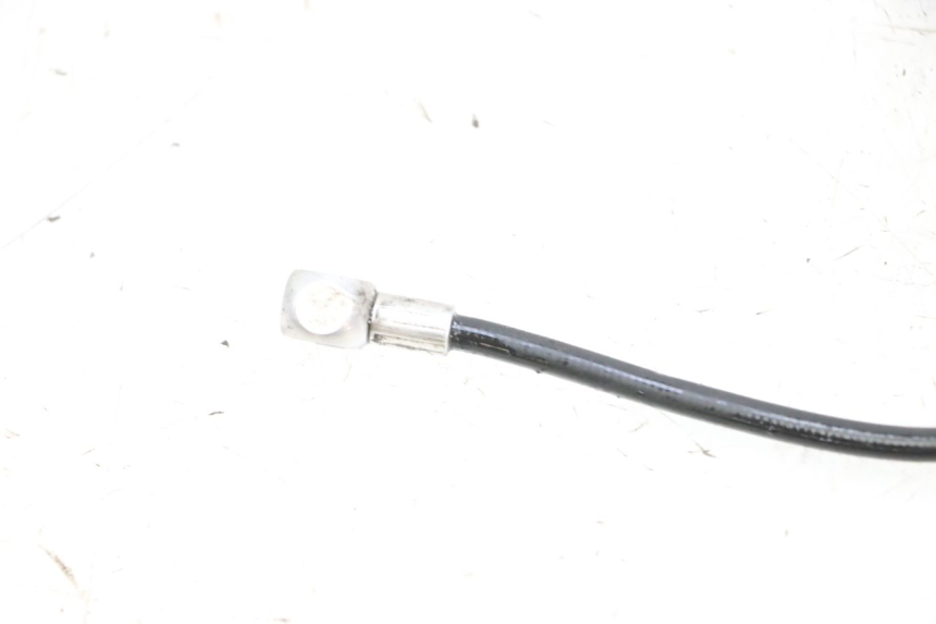 photo de FRONT BRAKE HOSE DUALTRON VICTOR LIMITED 1 - Fixing points details