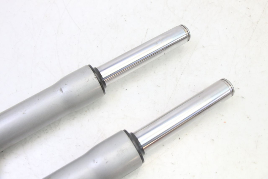 photo de FORK PIAGGIO LIBERTY 4T 50 (2009 - 2015) - Alternative perspective