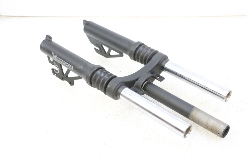 photo de FORK SEGWAY NINEBOT ZT3 PRO 1 - Fixing points details