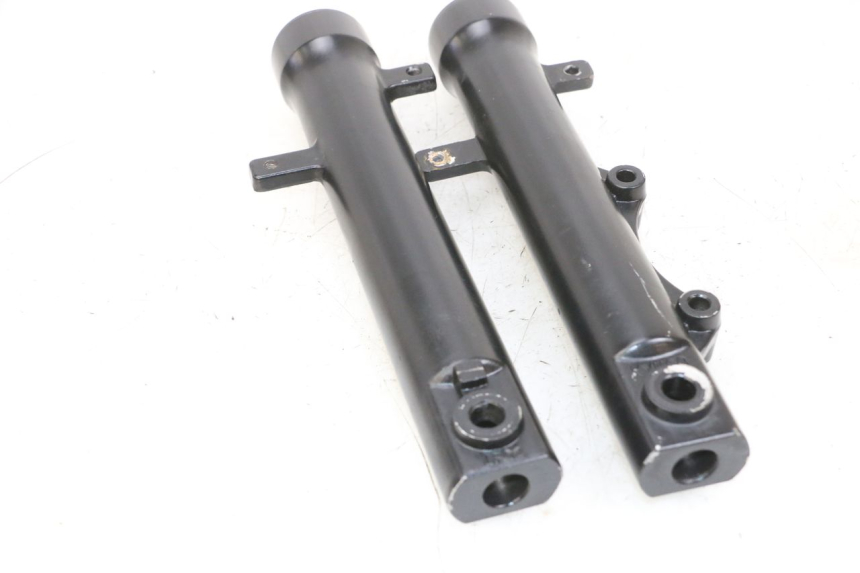 photo de FORKS LEG KYMCO AGILITY 16+ 4T 50 (2018 - 2023) - Zoom on usage condition