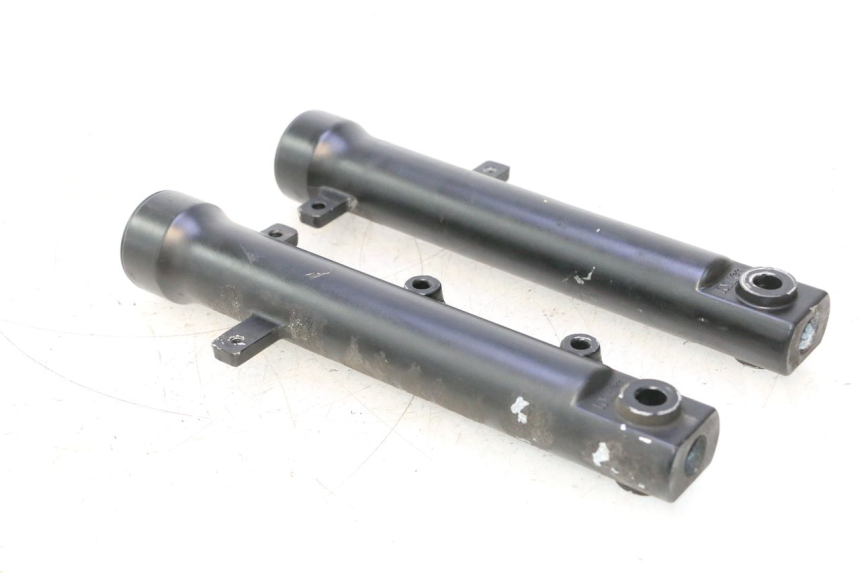 photo de FORKS LEG KYMCO AGILITY 16+ 4T 50 (2018 - 2023) - Alternative perspective
