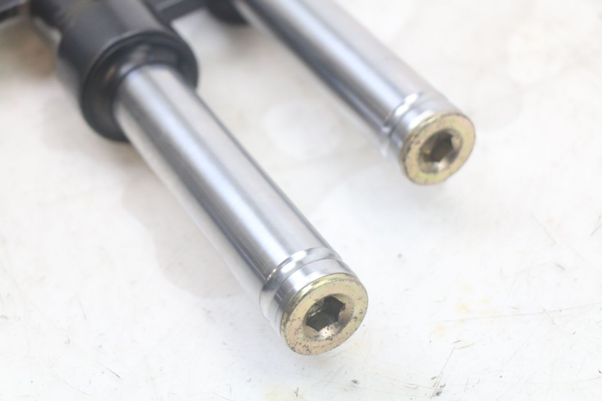 photo de FORK TUBE KYMCO AGILITY 4T 50 (2018 - 2022) - Product overview